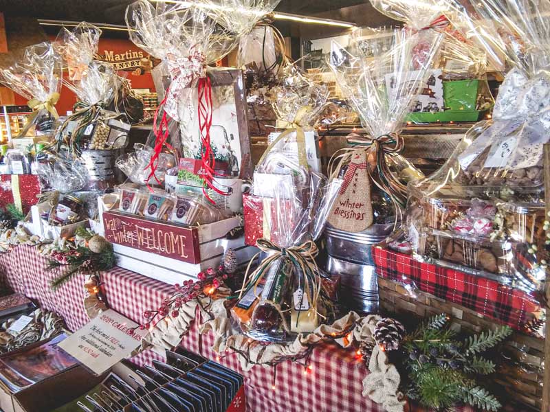 Custom gift baskets