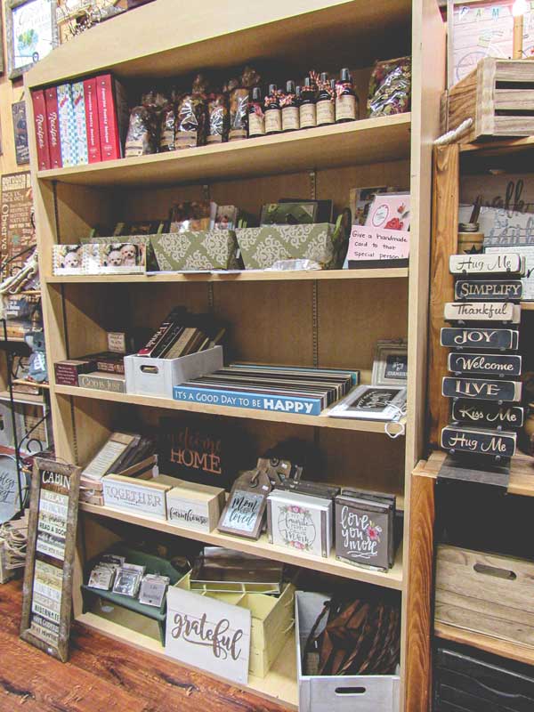 Random assortment of crafts and gifts slideshow