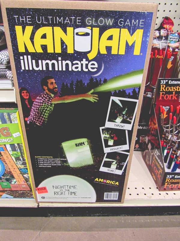 Pictures of random toys in slideshow